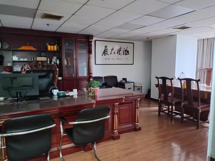 （法拍寫(xiě)字樓）新時(shí)代商務(wù)廣場(chǎng)2202室